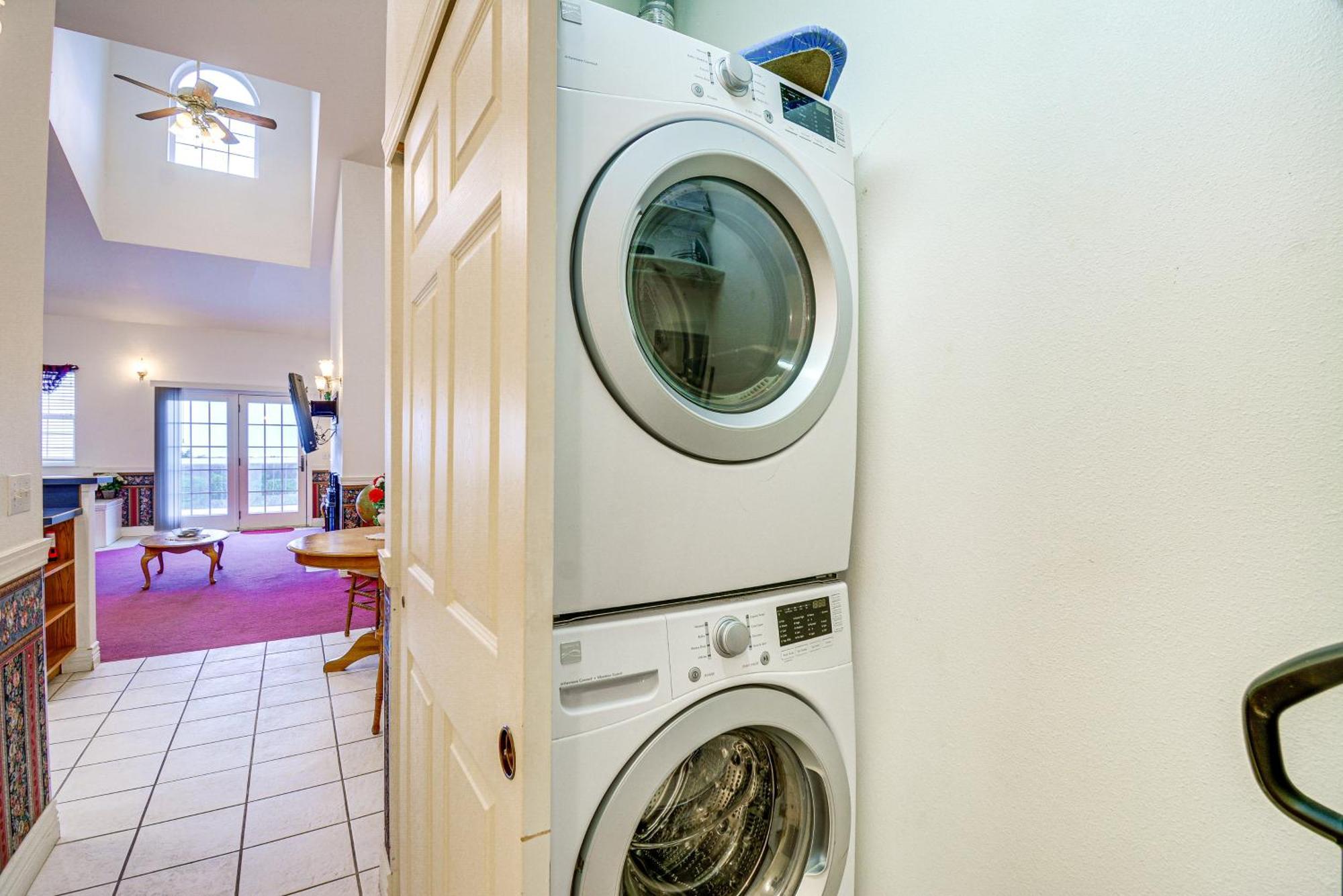 Ocean Shores Condo Rental With View - Walk To Beach! エクステリア 写真